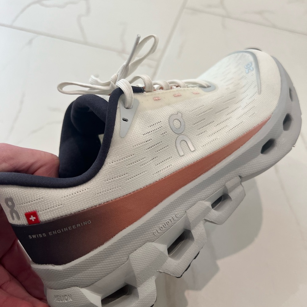 On Running Women's Sneakers - White and Copper - Picture 5 of 6